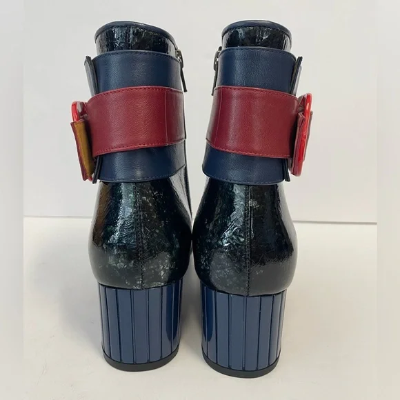 John Fluevog effortless Miranda Ankle Boots patent leather black heel sapphire 7